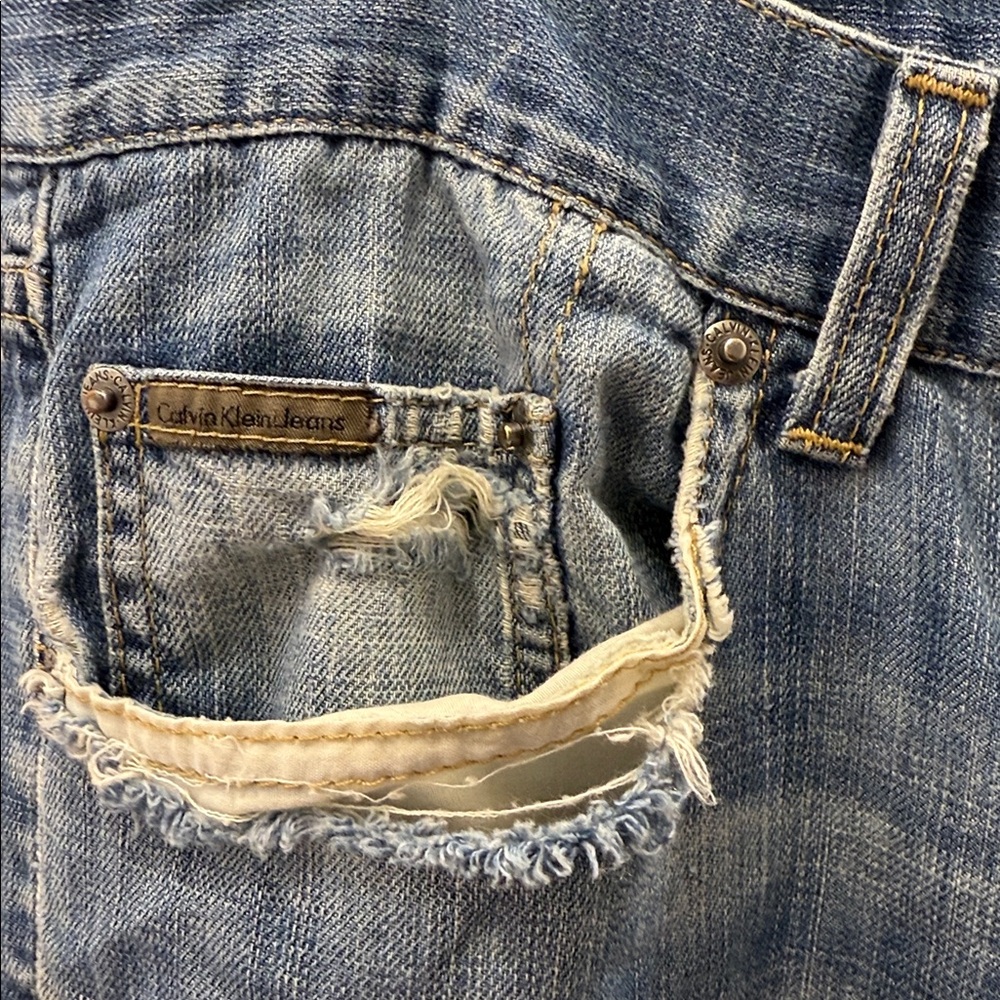 396. Calvin Klein Classic Blue Jeans size 36 - Picture 2 of 6
